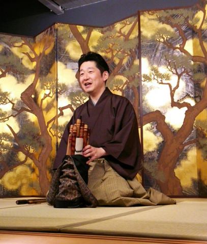 とても優しそうな雰囲気の福原寛先生。お弟子さんに聞いたらお稽古でもお優しいそうですよ～。